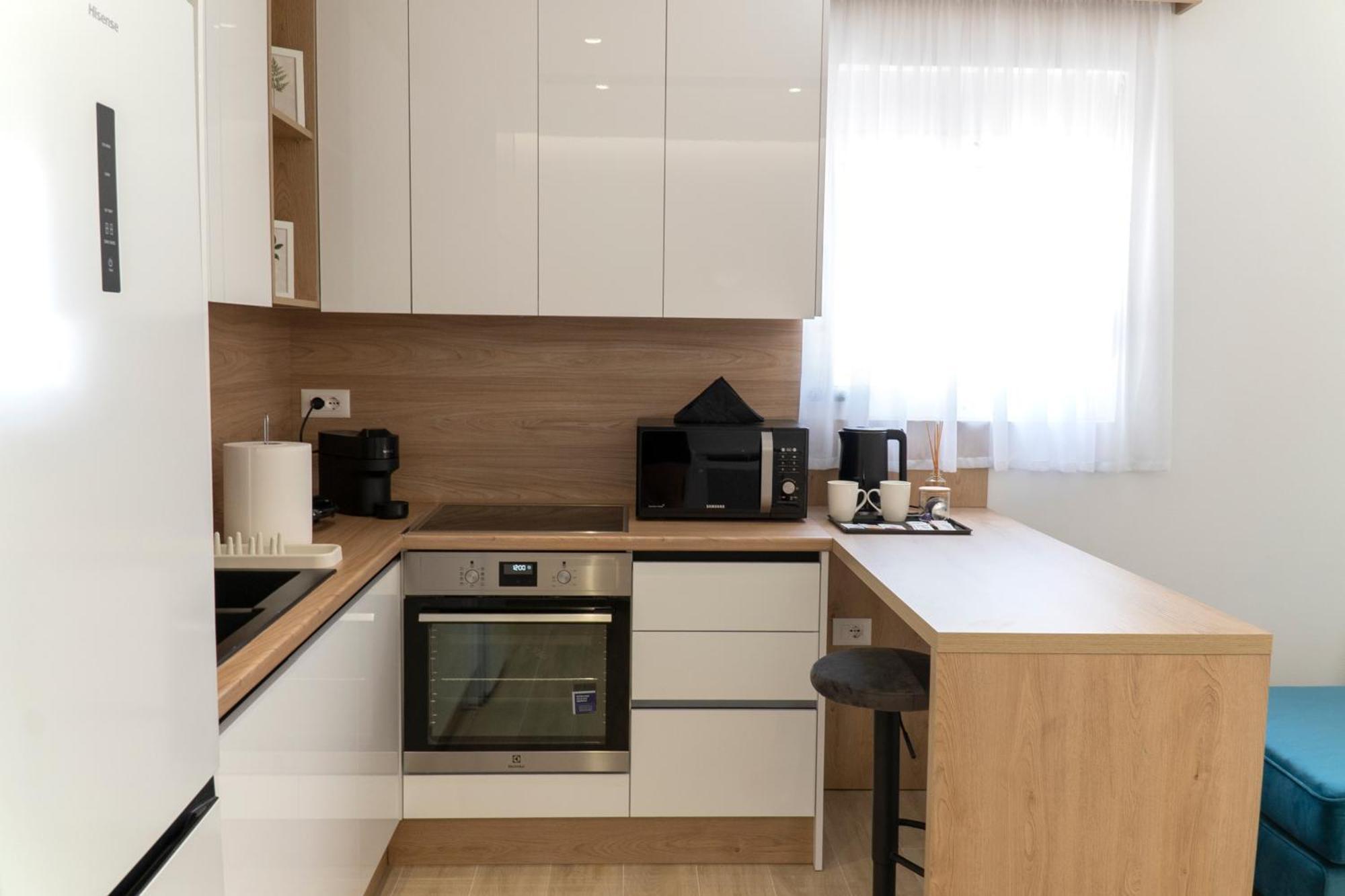 Mateo Apartments Саранде Екстериор снимка