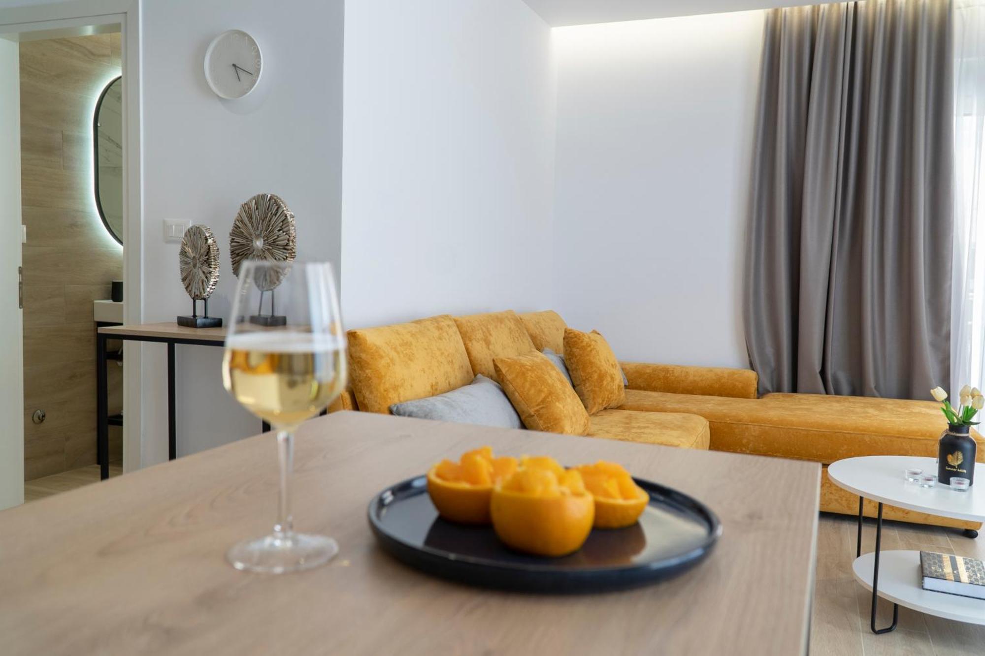 Mateo Apartments Саранде Екстериор снимка