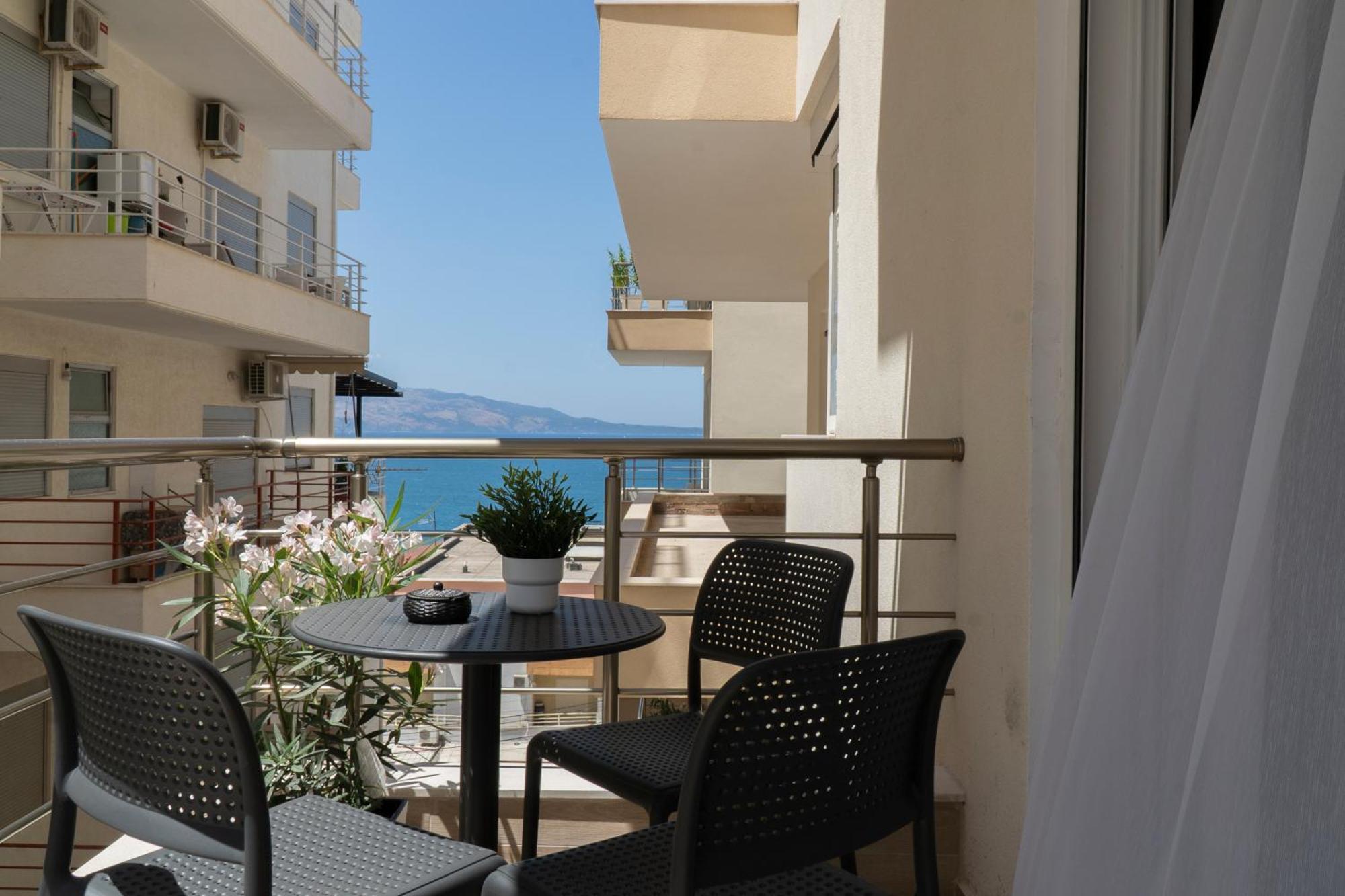 Mateo Apartments Саранде Екстериор снимка