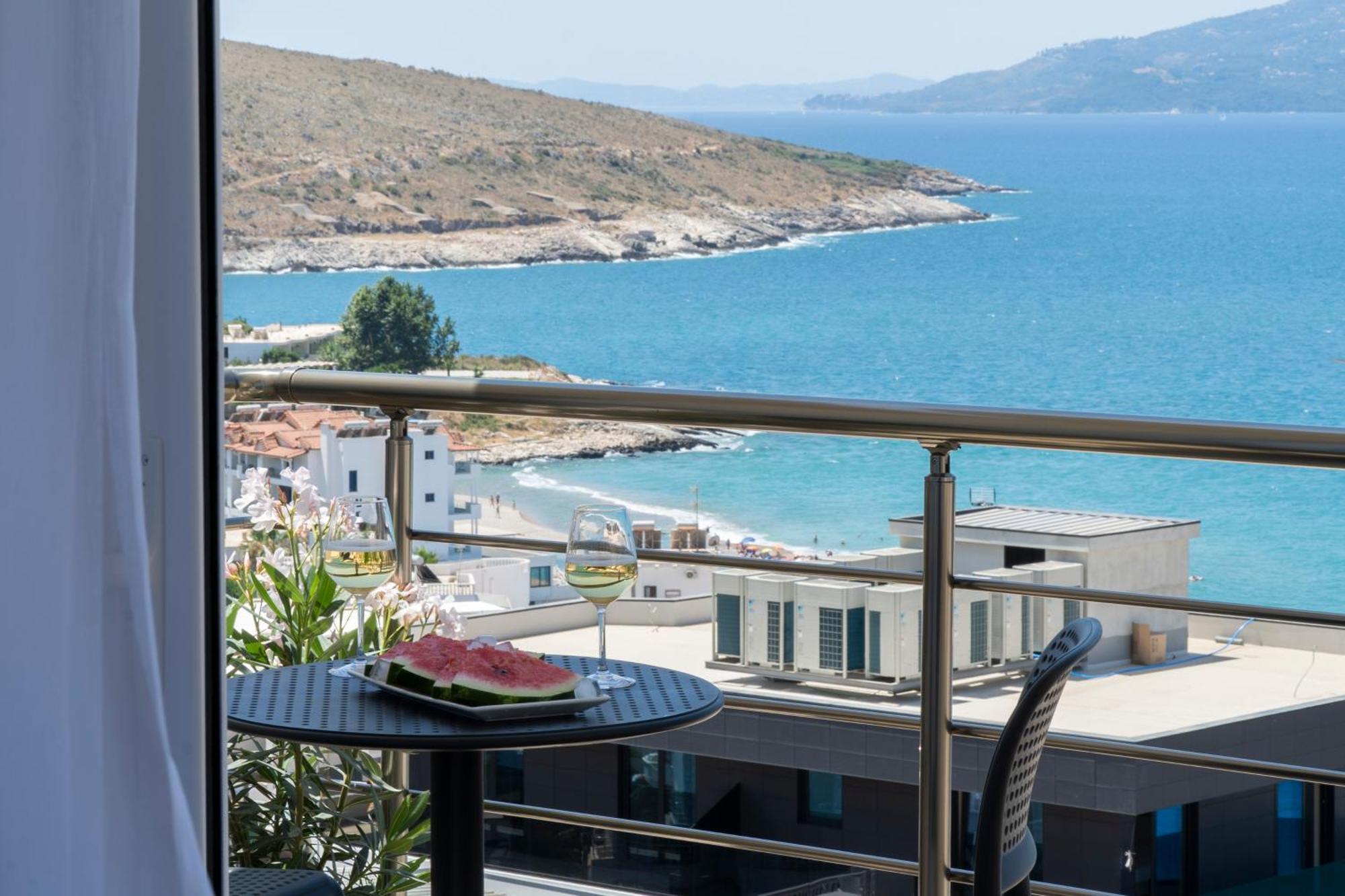 Mateo Apartments Саранде Екстериор снимка