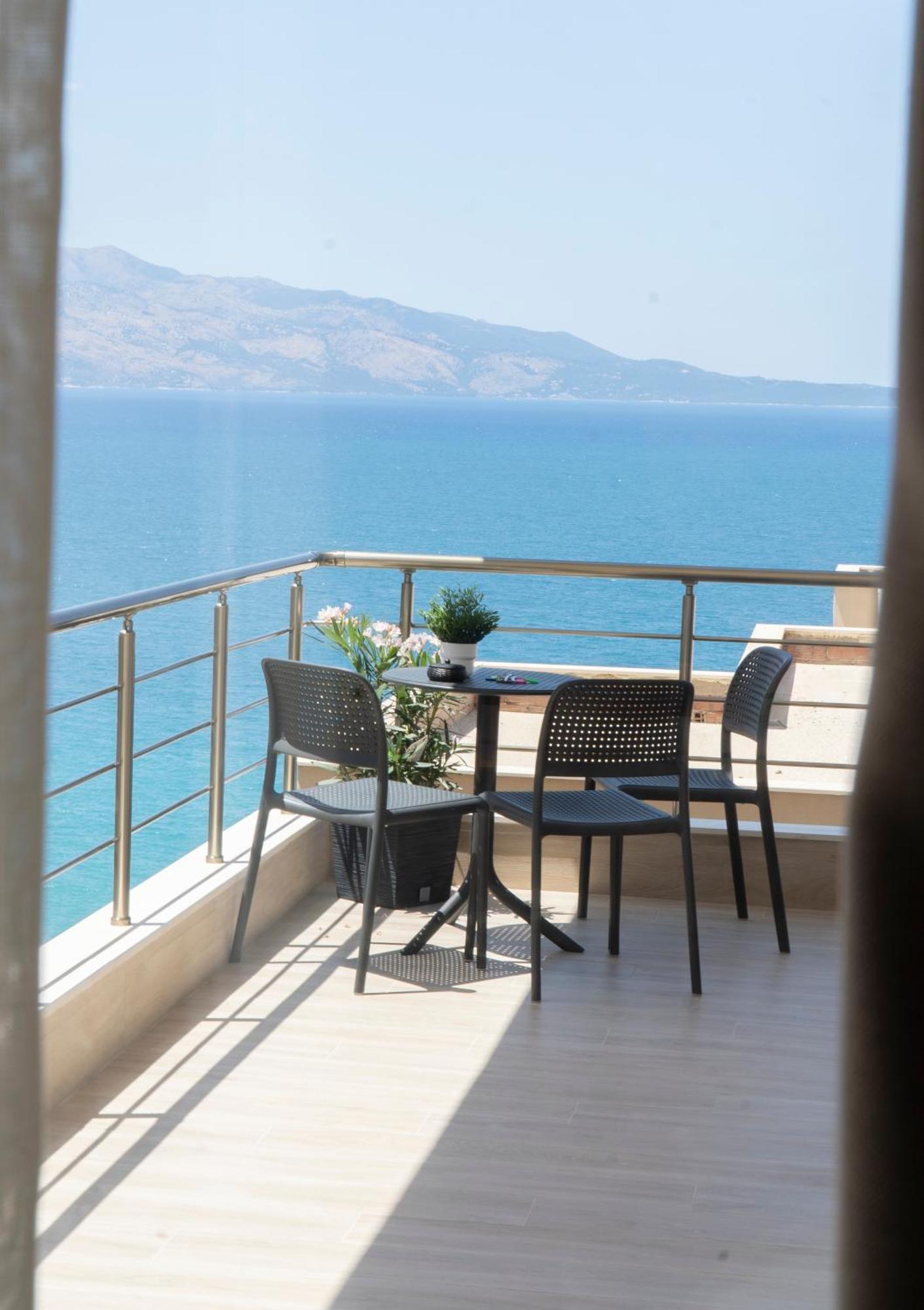 Mateo Apartments Саранде Екстериор снимка